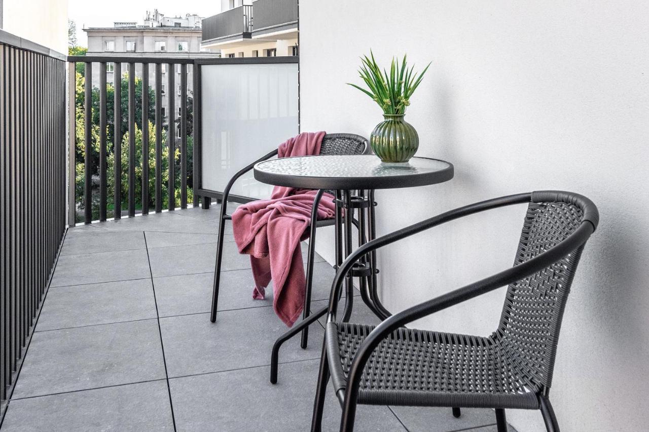 Inpoint Spacious Apartments Near Main Square & Kazimierz District クラクフ エクステリア 写真