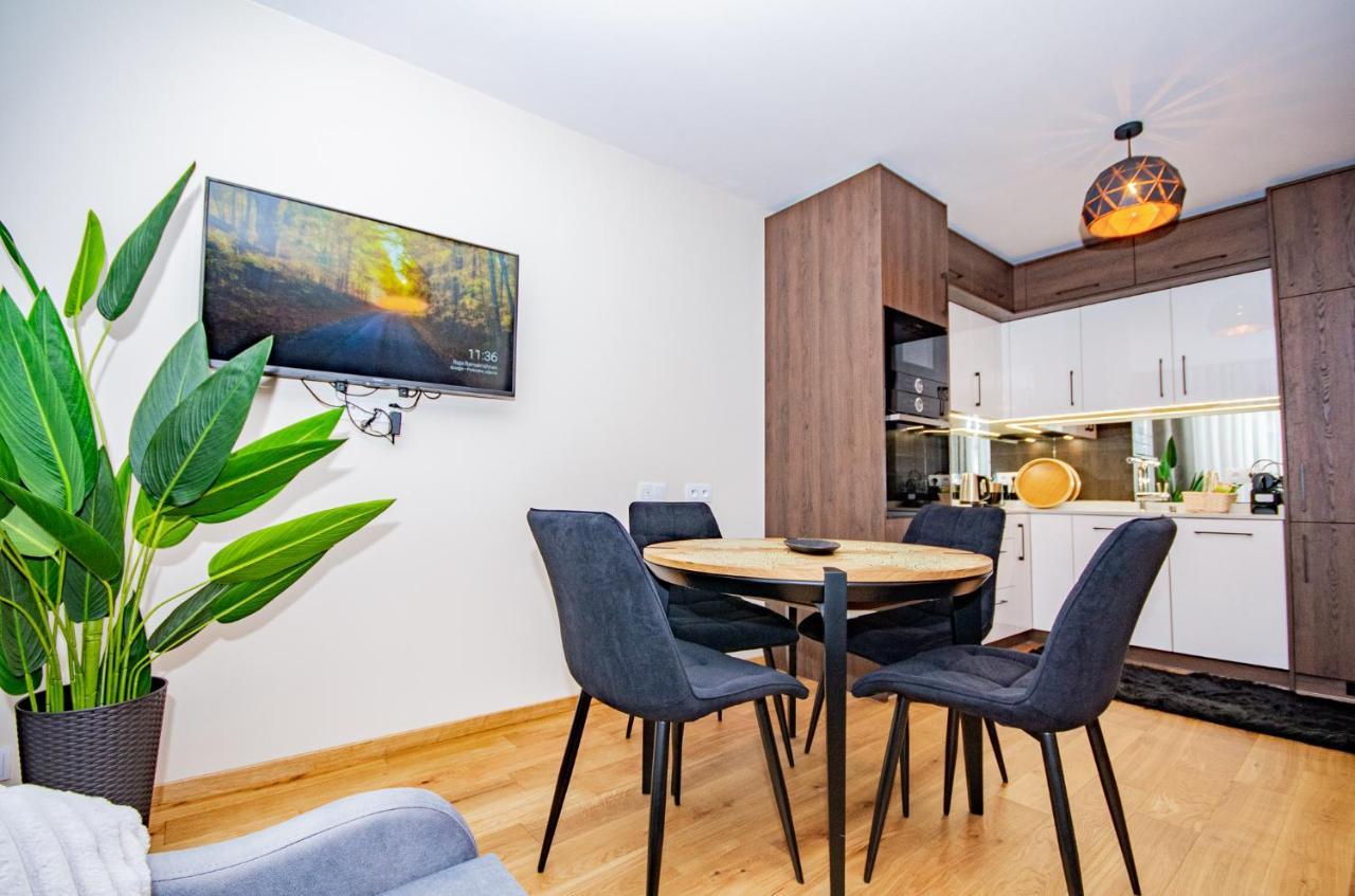 Inpoint Spacious Apartments Near Main Square & Kazimierz District クラクフ エクステリア 写真
