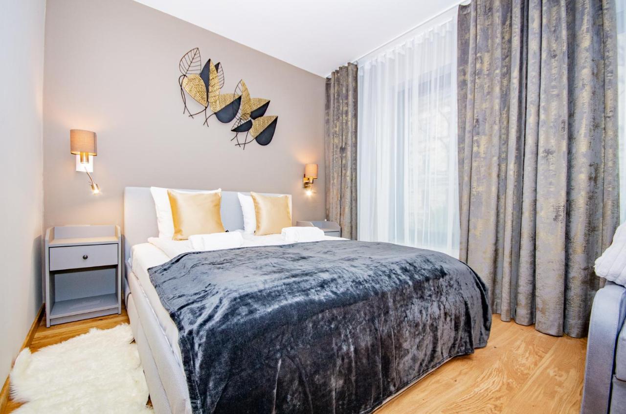 Inpoint Spacious Apartments Near Main Square & Kazimierz District クラクフ エクステリア 写真