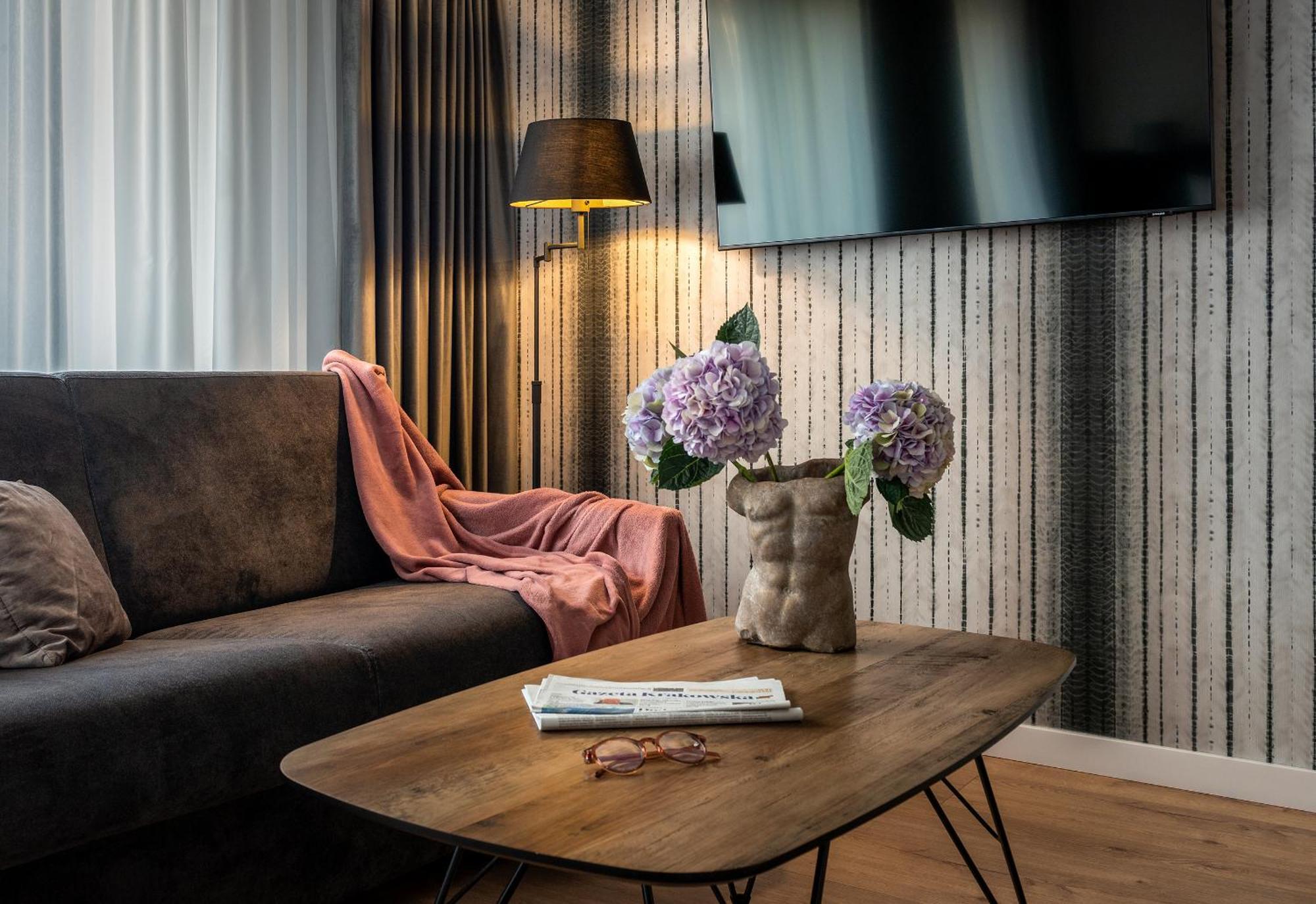 Inpoint Spacious Apartments Near Main Square & Kazimierz District クラクフ 部屋 写真