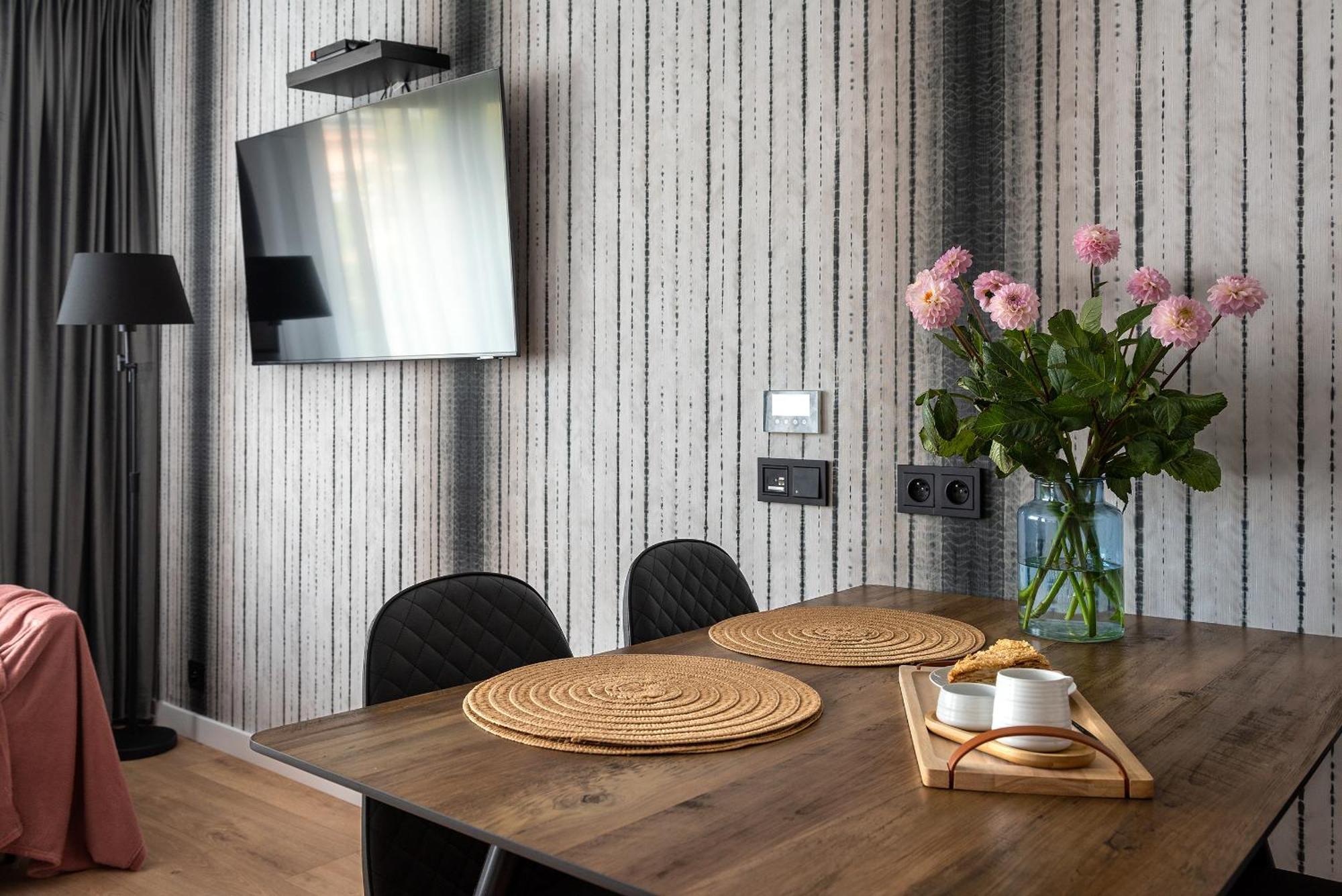 Inpoint Spacious Apartments Near Main Square & Kazimierz District クラクフ 部屋 写真