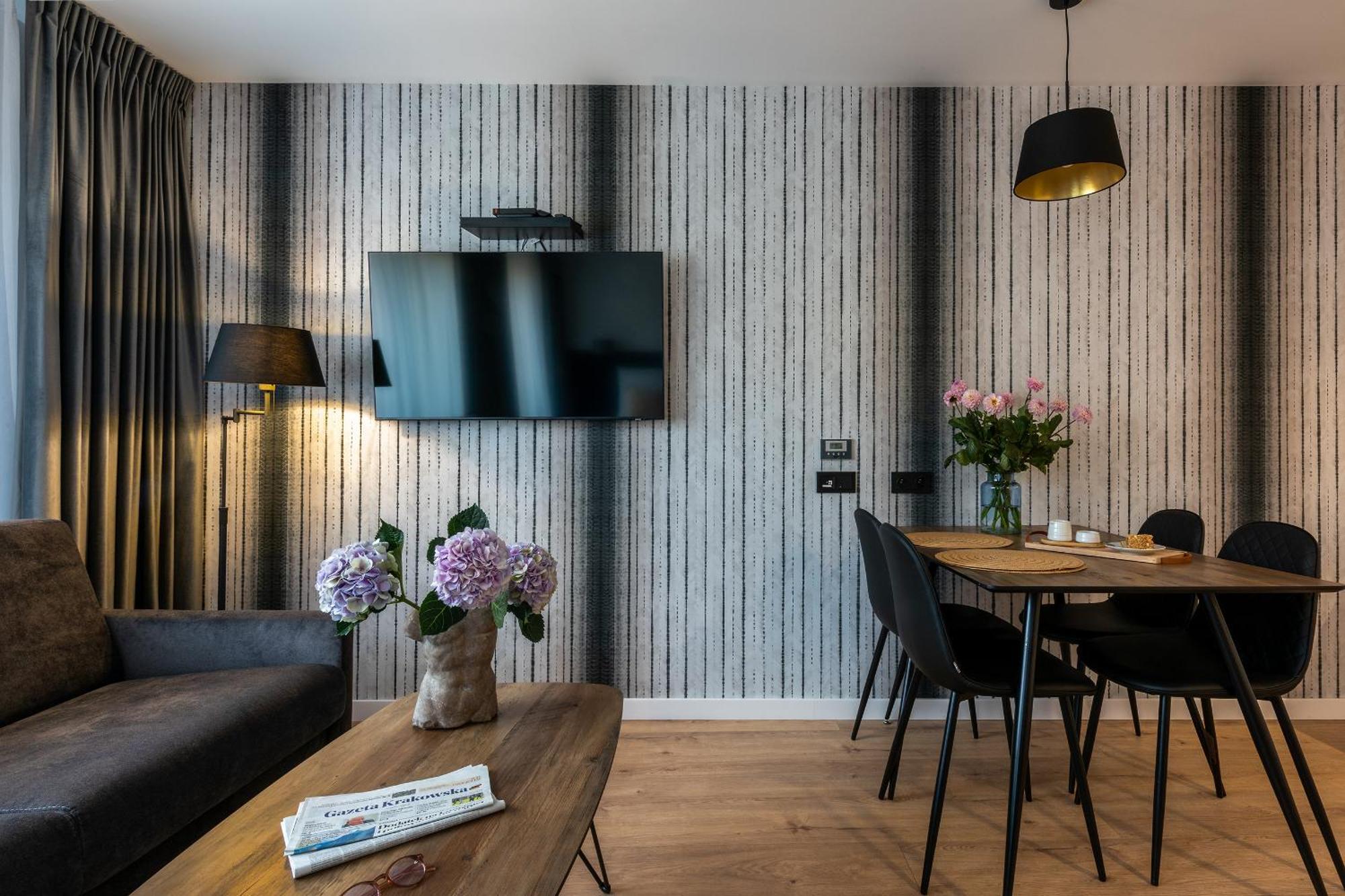 Inpoint Spacious Apartments Near Main Square & Kazimierz District クラクフ 部屋 写真