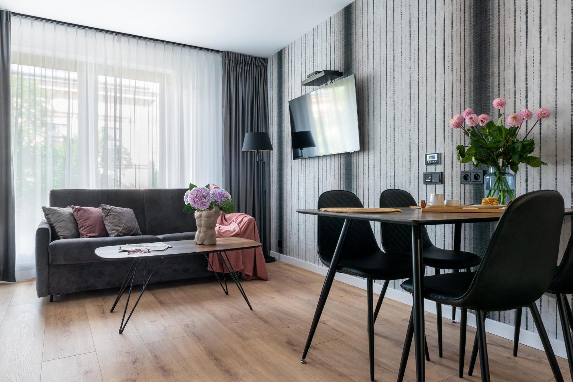 Inpoint Spacious Apartments Near Main Square & Kazimierz District クラクフ 部屋 写真