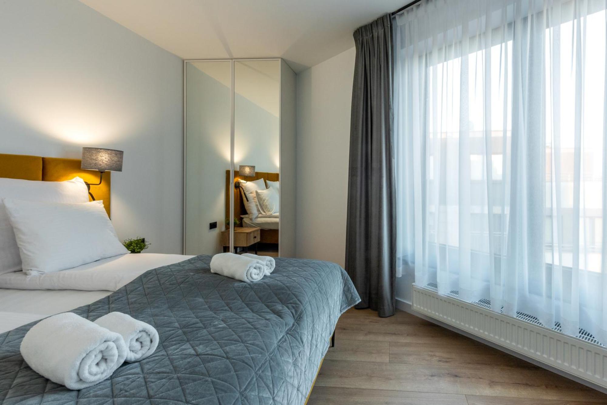 Inpoint Spacious Apartments Near Main Square & Kazimierz District クラクフ 部屋 写真